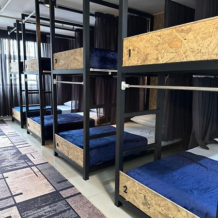 Mix Hostel Kl By Chillout Hostel Petaling Jaya Eksteriør bilde
